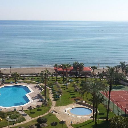 Апартаменти Torremolinos Carihuela 1ª Linea Playa Екстер'єр фото